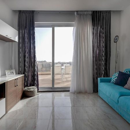 Sunny Penthouse Wterrace And Open Views Appartement St. Paul's Bay Buitenkant foto